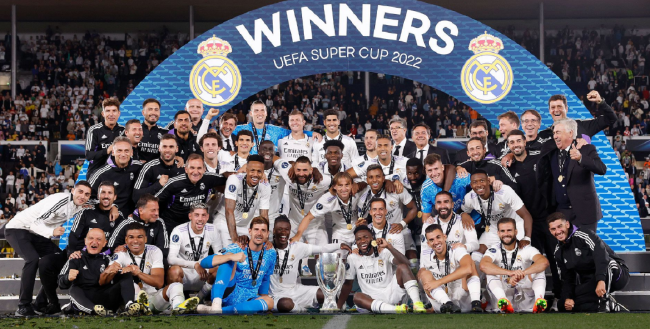 多特后卫在 多特后卫在