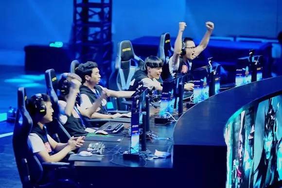 换制造错位 换制造错位