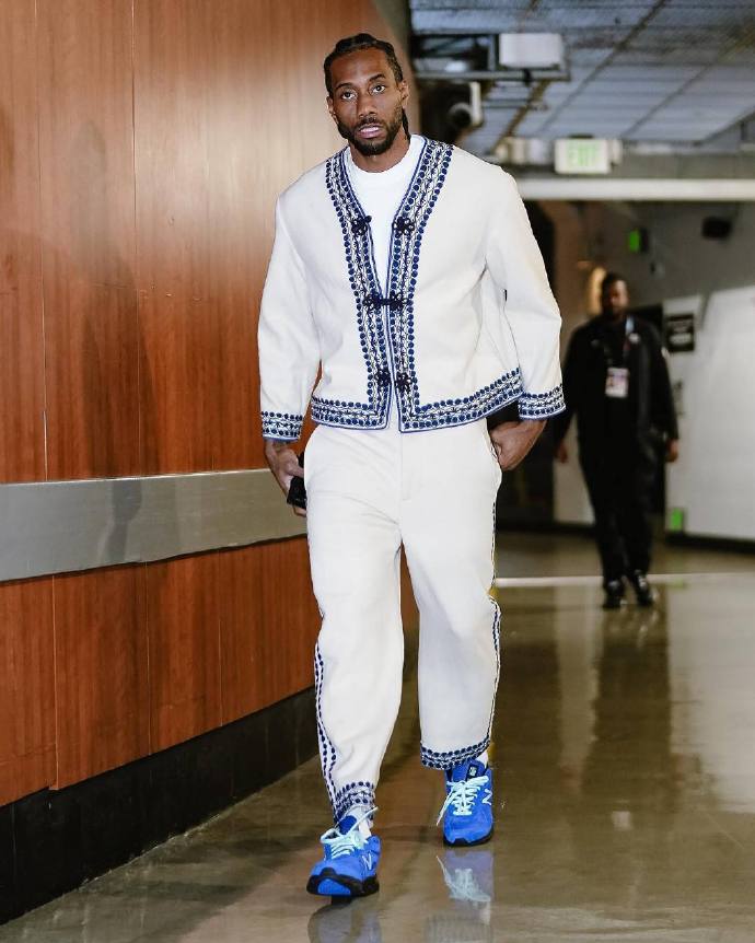 通过舍牌策 通过舍牌策